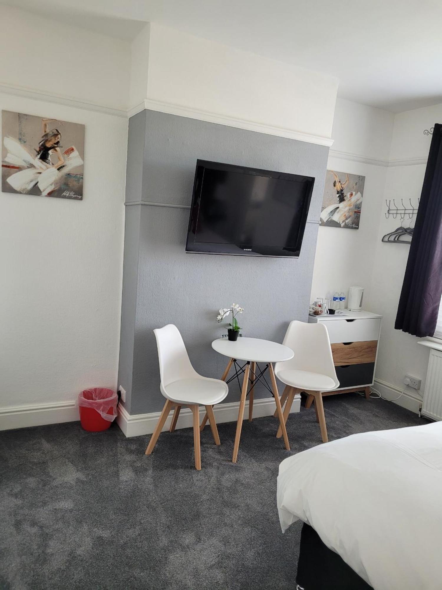 Edelweiss Guest House ساوثيند أون سي الغرفة الصورة
